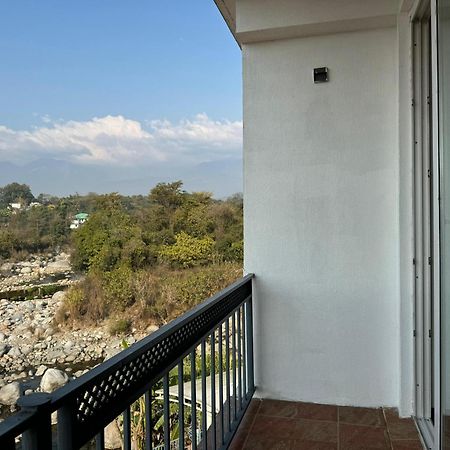 Hotel River Retreat Кангра Екстер'єр фото