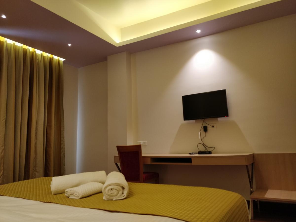 Hotel River Retreat Кангра Екстер'єр фото