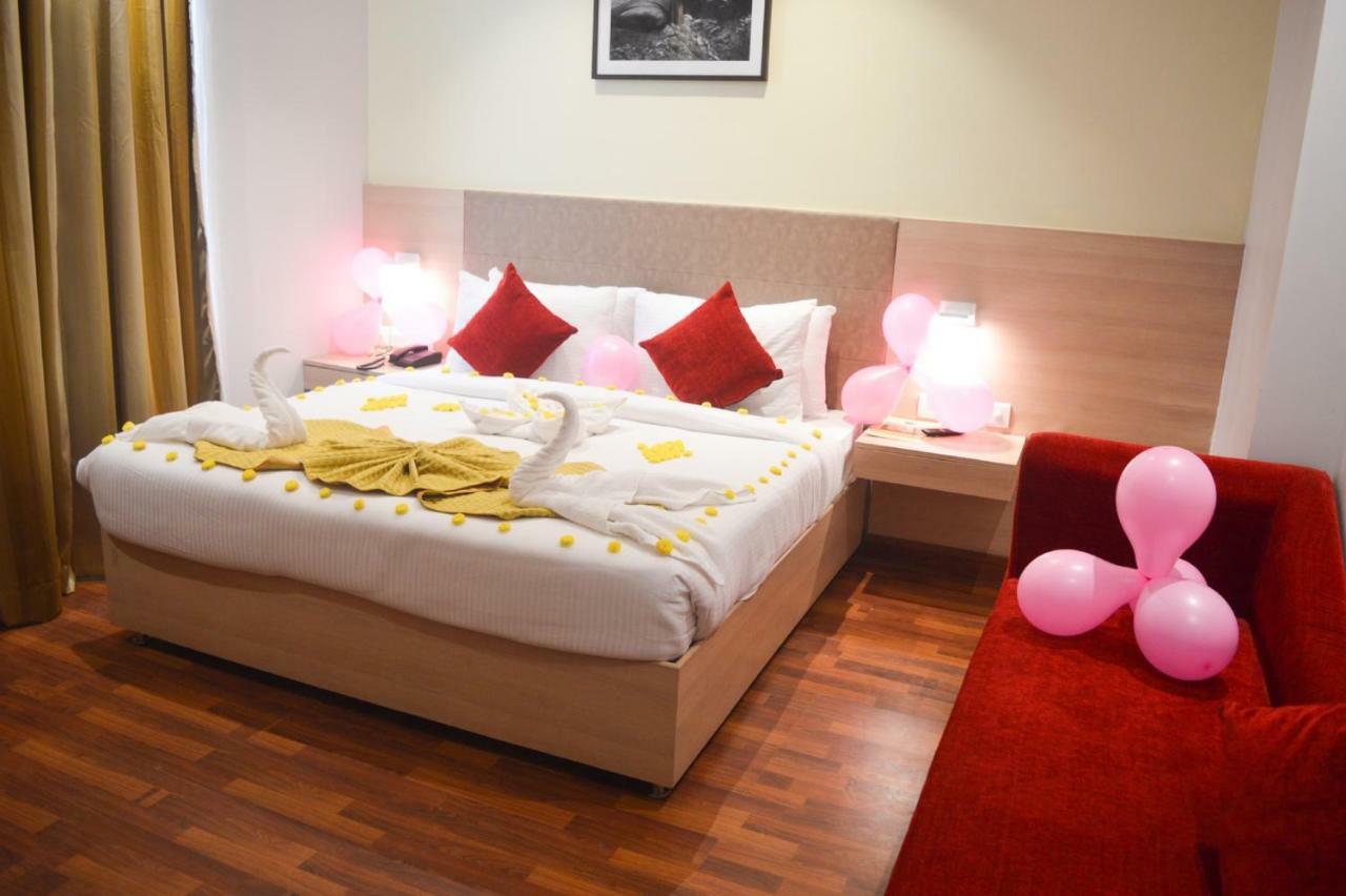Hotel River Retreat Кангра Екстер'єр фото